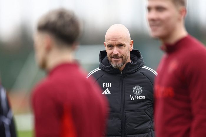 Erik ten Hag Mau Ajak Mantan Pelatih Jay Idzes dan Maarten Paes ke Man United