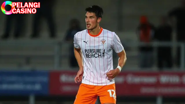 Jelang Blackpool Vs Sheffield Wednesday, Elkan Baggott Dilaporkan Cedera Parah hingga Harus Recovery Sampai Satu Bulan